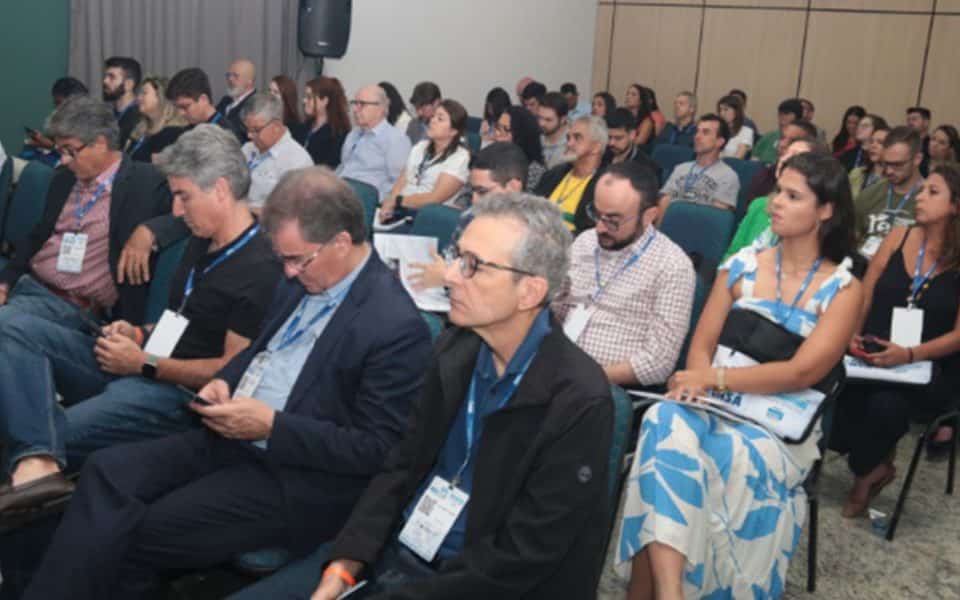 Assemae realiza painel de compostagem: desafios e oportunidades, promovendo tendências e debates