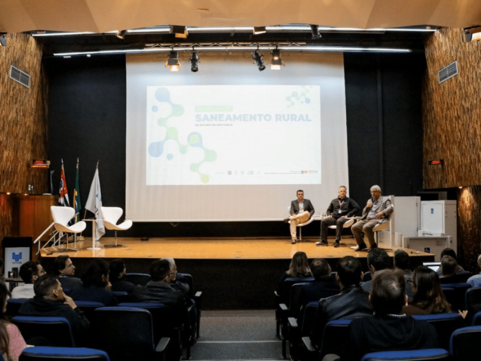 Especialistas discutem o uso de novas tecnologias para o saneamento rural do estado